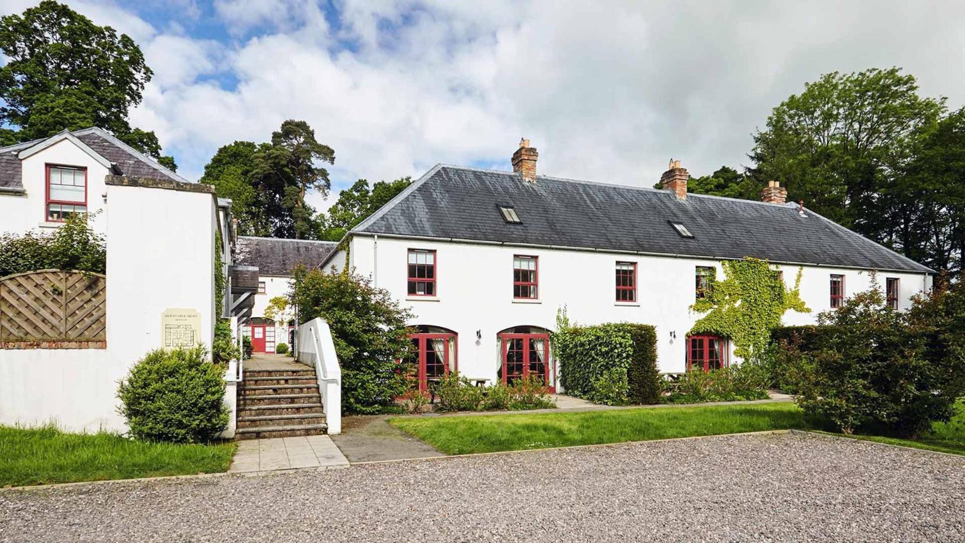 Old Stable Mews Castle Leslie Villa Glaslough Ngoại thất bức ảnh